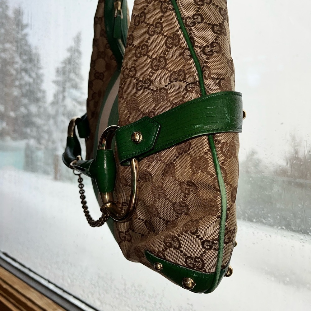 💚 Gucci: Horsebit Chain Studded Web Monogram Hobo Shoulder Bag - Picture 16 of 17